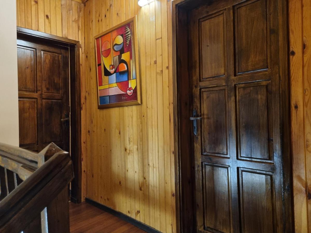Trifon Zarezan Family Hotel Glavatartsi Extérieur photo
